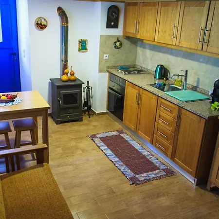 Holiday home Casinhas Do Ceira Ponte de Fajao