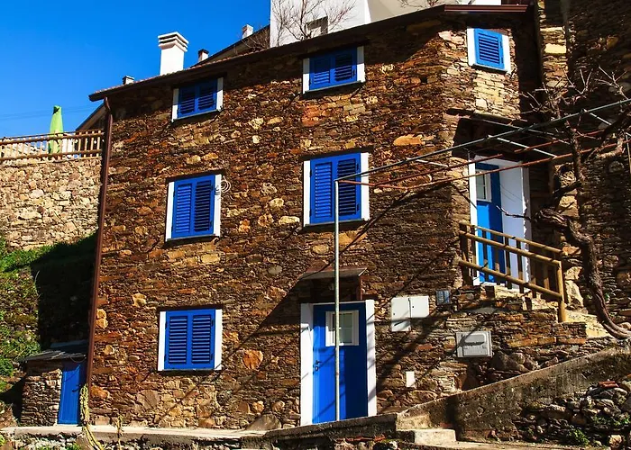 Dom wakacyjny Casinhas Do Ceira Ponte de Fajão